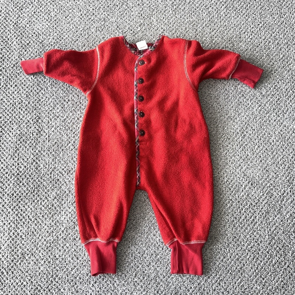 Vintage GAP 6-12 Months Infant Holiday Fleece Union Suit. One Piece Romper. Red
